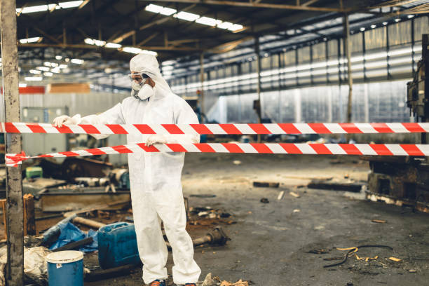 Professional Hoarding Cleanup technician working in Laupahoehoe, HI